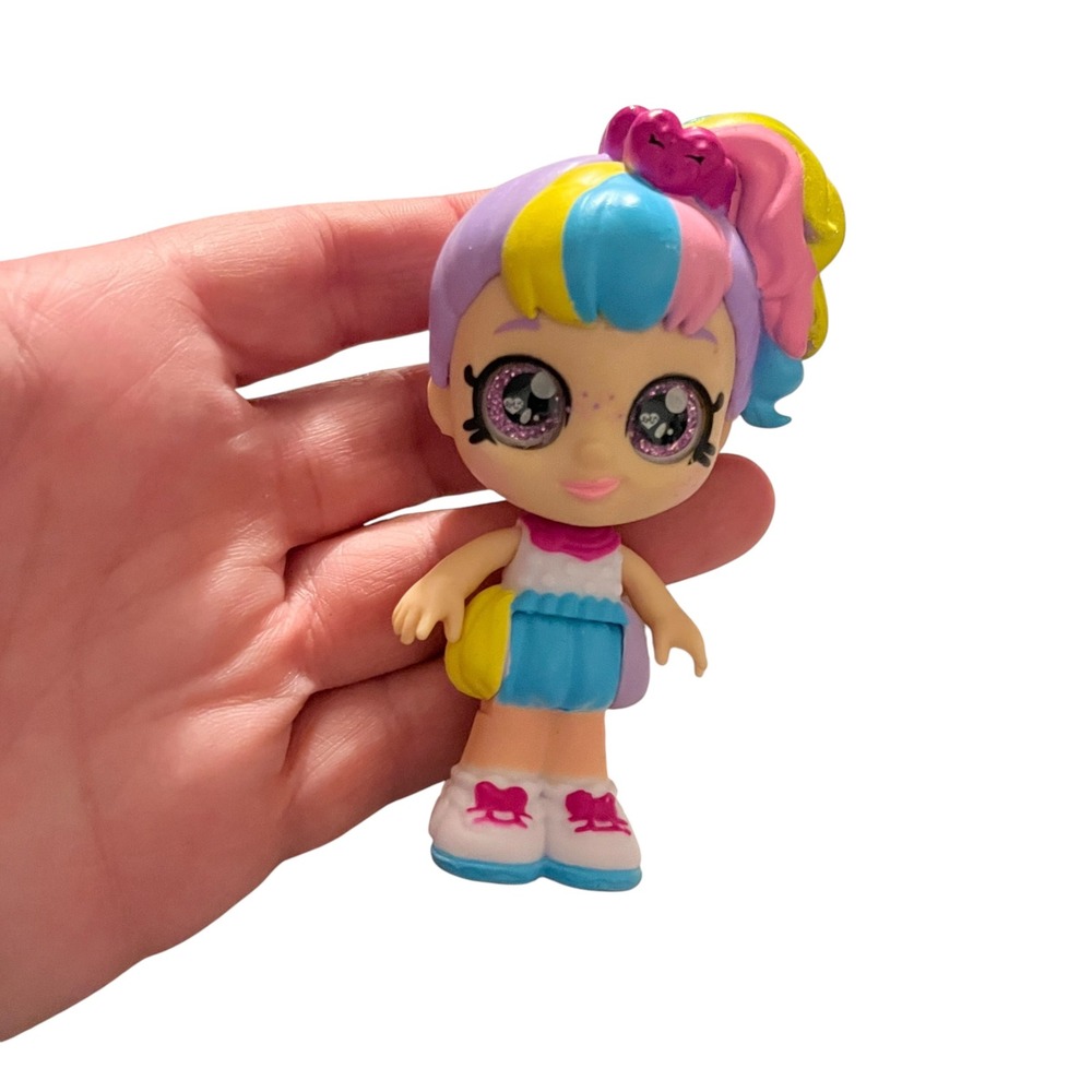 Kindi Kids Minis Donatina Bobblehead Figure Colorful Hair Glitter Eyes Moose Toy